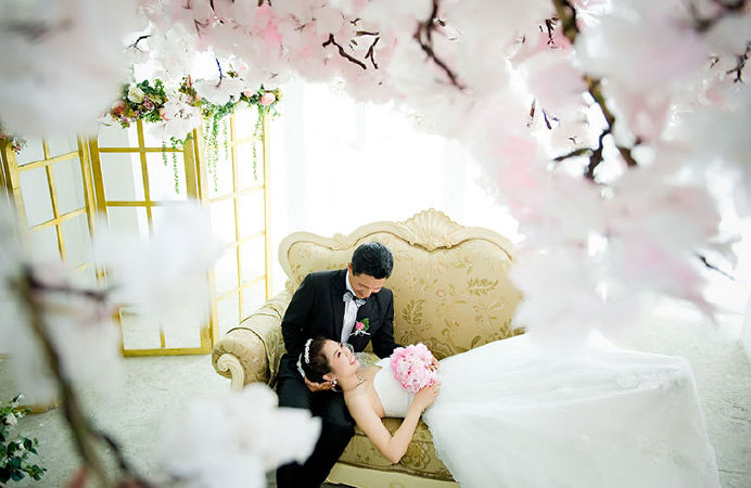 Phim Trường Eden – Home