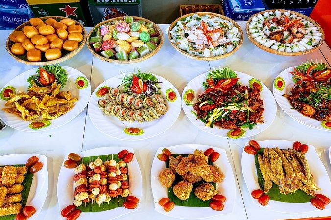 Khu ẩm thực chợ đêm Bạc Liêu