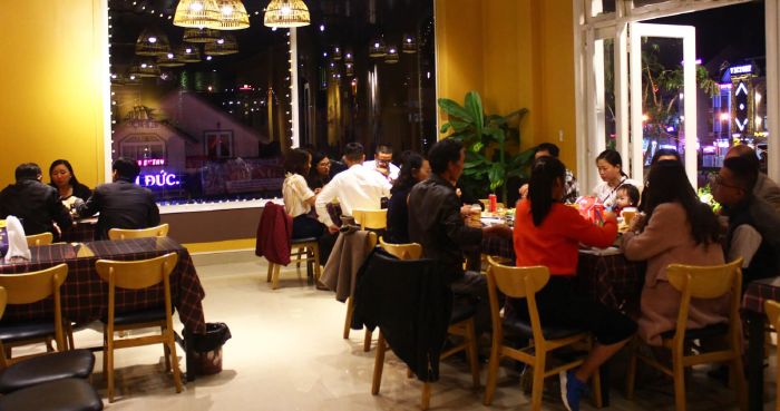 Nem nướng Phượng