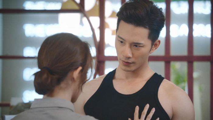 Cô gái ngoài hành tinh Sài Tiểu Thất