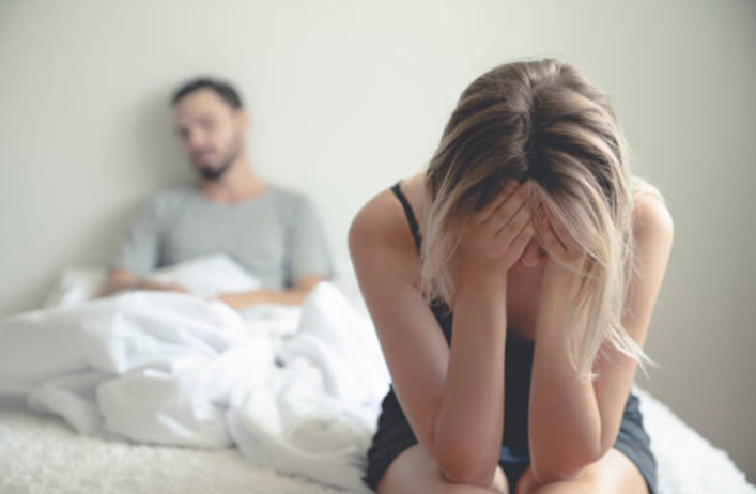 Dành quá nhiều thời gian cho đồng nghiệp nữ