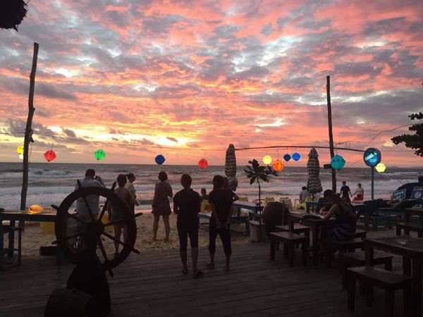 Rory’s Beach Bar