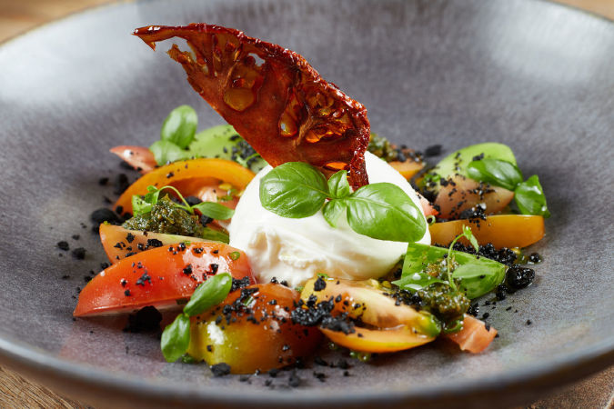 Tomato Dining Restaurant