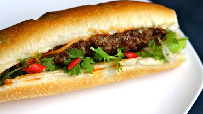 Bánh mì Bảy Hiền