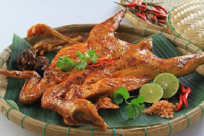 Quán Rượu Giang Dung