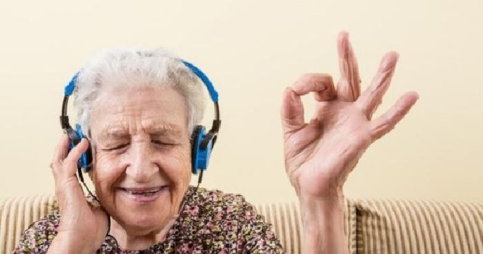 Âm nhạc giúp các bệnh nhân đột quỵ hồi phục