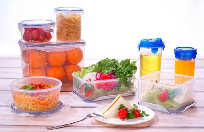 Hộp nhựa, các đồ dùng bằng nhựa