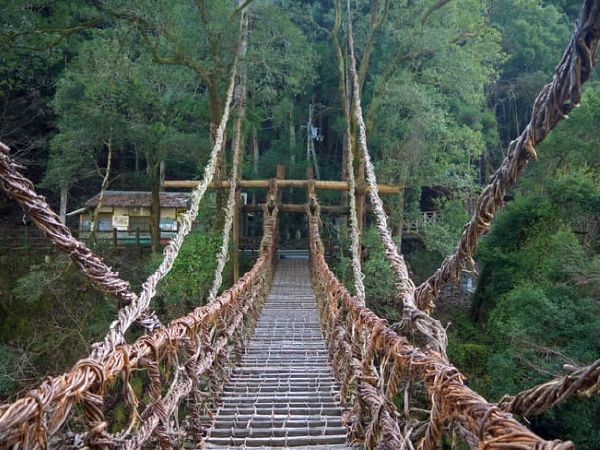 Iya Kazurabashi Nhật Bản