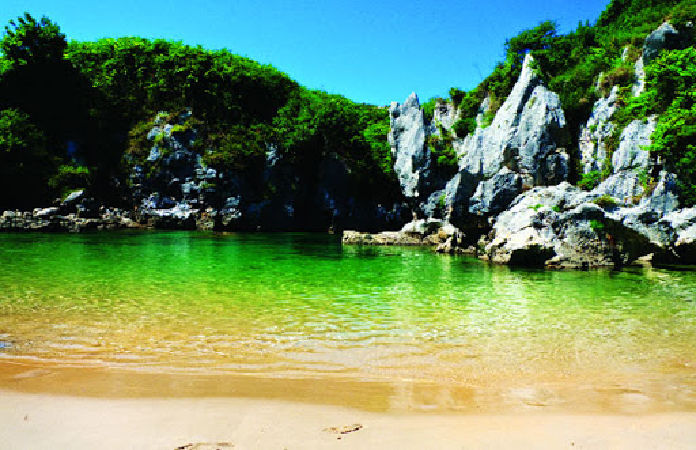 Bãi biển Gulpiyuri