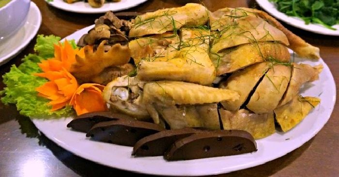 Nhà hàng O2 chuyên gà chọi