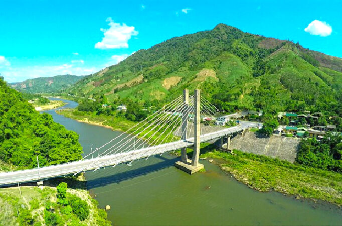 Phượt cầu treo thị trấn Đakrong