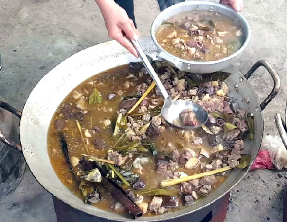 Thắng cố Ngựa