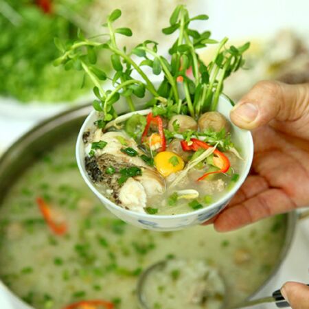 Cháo cá lóc rau đắng