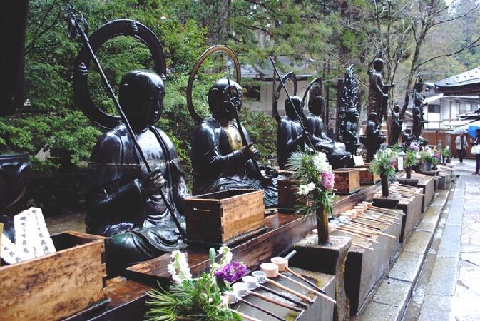Đền Koyasan Okunoin (Wakayama):