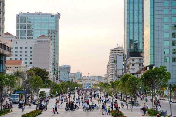 Phố đi bộ Nguyễn Huệ