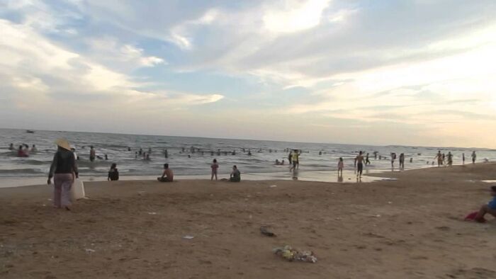 Bãi biển Cam Bình – La Gi