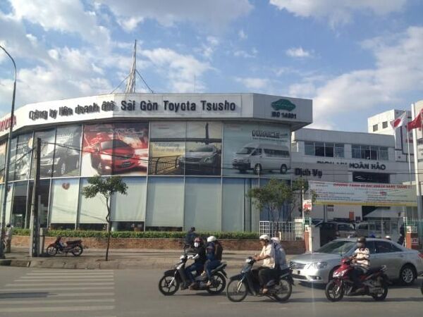 Toyota Hùng Vương