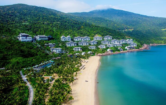 InterContinental Danang Sun Peninsula Resoft