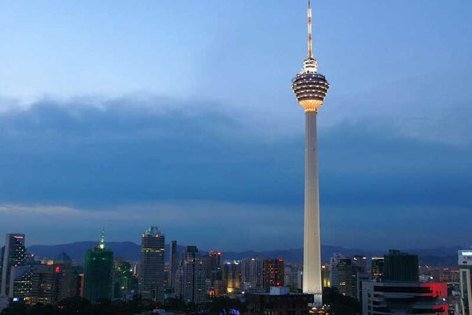 Tháp KL