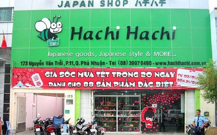 Hachi Hachi