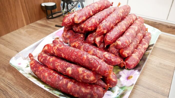 Lạp xưởng Hồng Kông