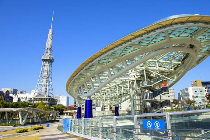 Sakae và Oasis 21