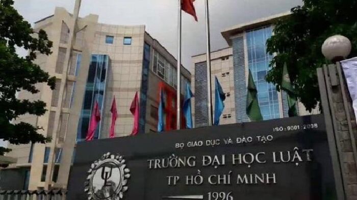 Trường Đại học Luật TP HCM