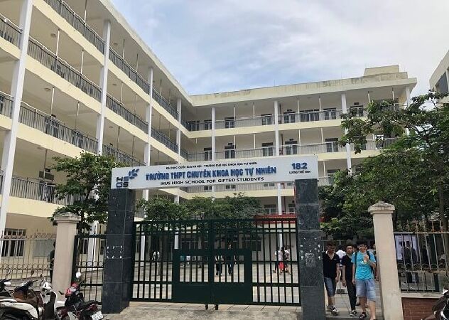 Trường THPT chuyên Khoa học Tự nhiên - ĐH KHTN (ĐH Quốc gia Hà Nội)