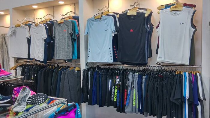 Hela store