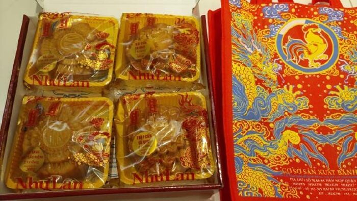 Bánh trung thu Như Lan.
