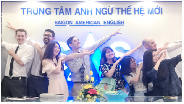 Trung tâm Saigon American English