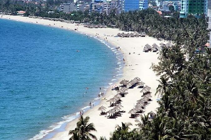 Bãi biển Nha Trang
