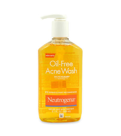 Sữa rửa mặt Neutrogena Oil-Free Acne Wash cho da dầu mụn