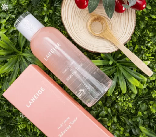 Nước hoa hồng Laneige Fresh Calming Balancing Toner