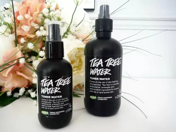 Nước hoa hồng Lush Tea Tree Water