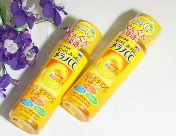Nước Hoa Hồng Mentholatum Melano CC Rohto