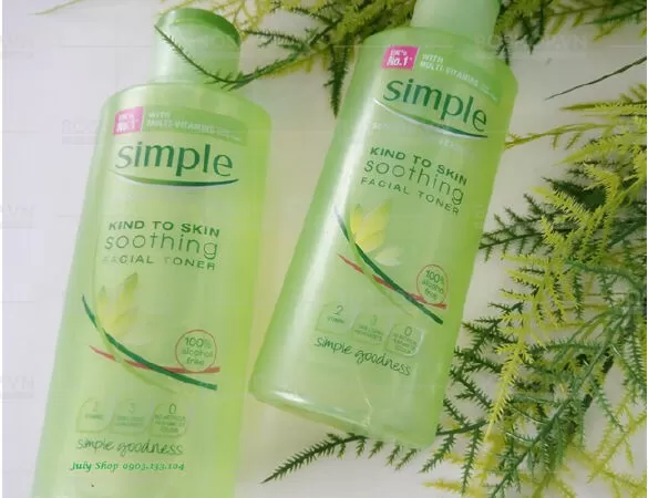 Nước hoa hồng Simple Kind To Skin Soothing Facial Toner