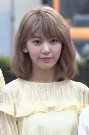 Miyawaki Sakura