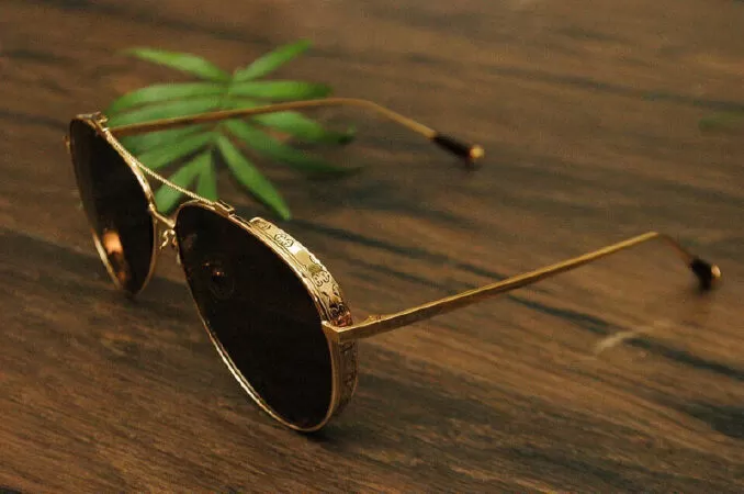 Shop kính hàng độc
