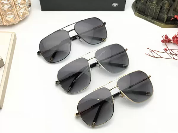 Shop Kính Hàng Độc (Lê Duẩn)
