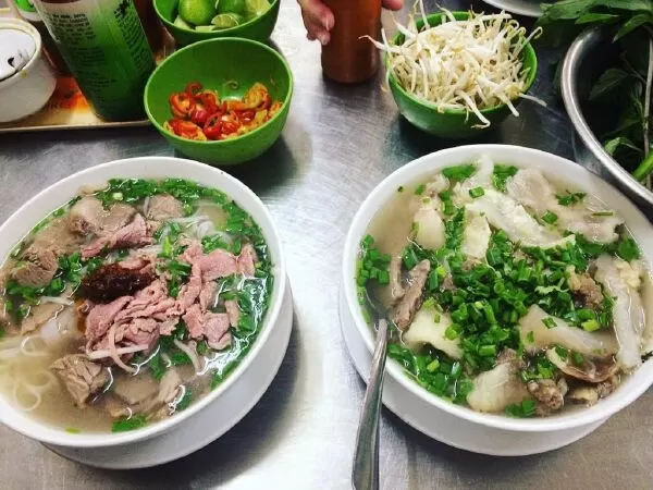 Quán Phở Đêm Ngon