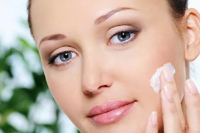 Làm dịu vết thương do côn trùng gây ra