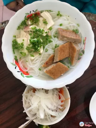 Bánh canh bà Thừa
