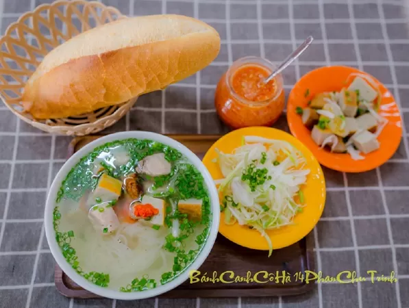 Bánh canh cô Hà