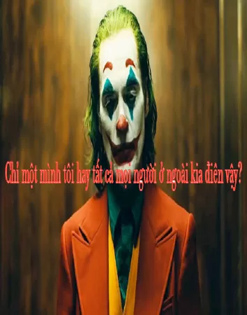 Chỉ một mình tôi hay tất cả mọi người ở ngoài kia điên vậy?