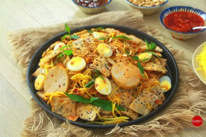 Bánh Đa Trộn