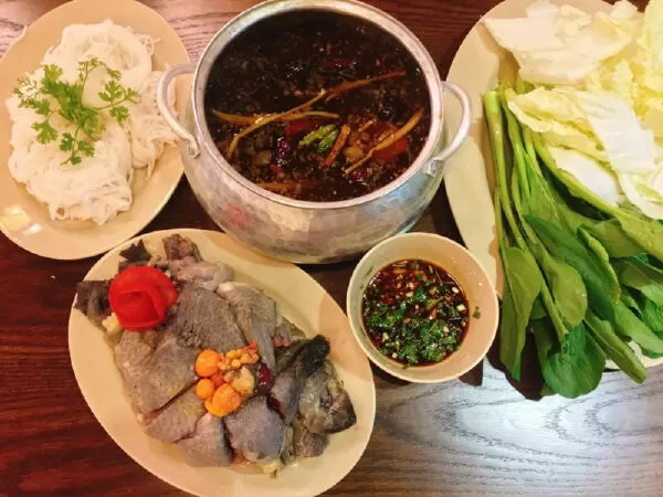 Nhà hàng Hải Lâm