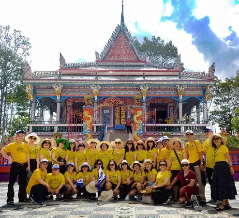 Công ty du lịch Bình Minh Việt Nam