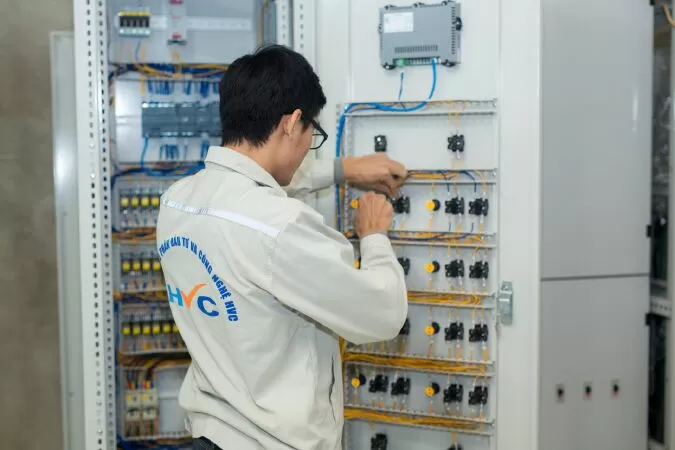 Công ty Cổ phần Đầu tư và Công nghệ HVC