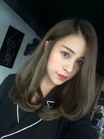 Màu tóc Nâu lạnh